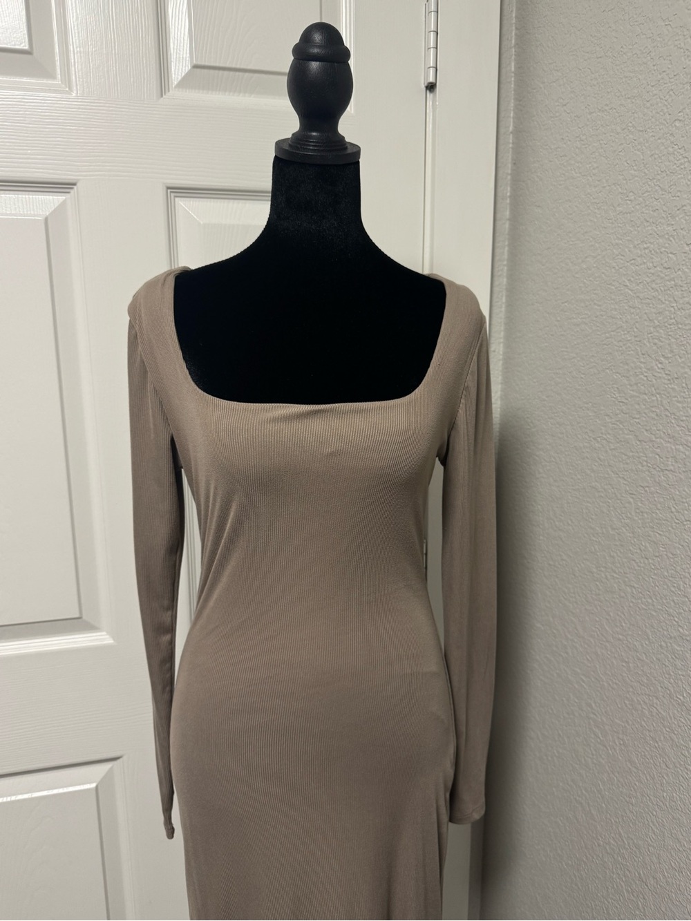 Long Sleeve Square Neck Women dress Taupe